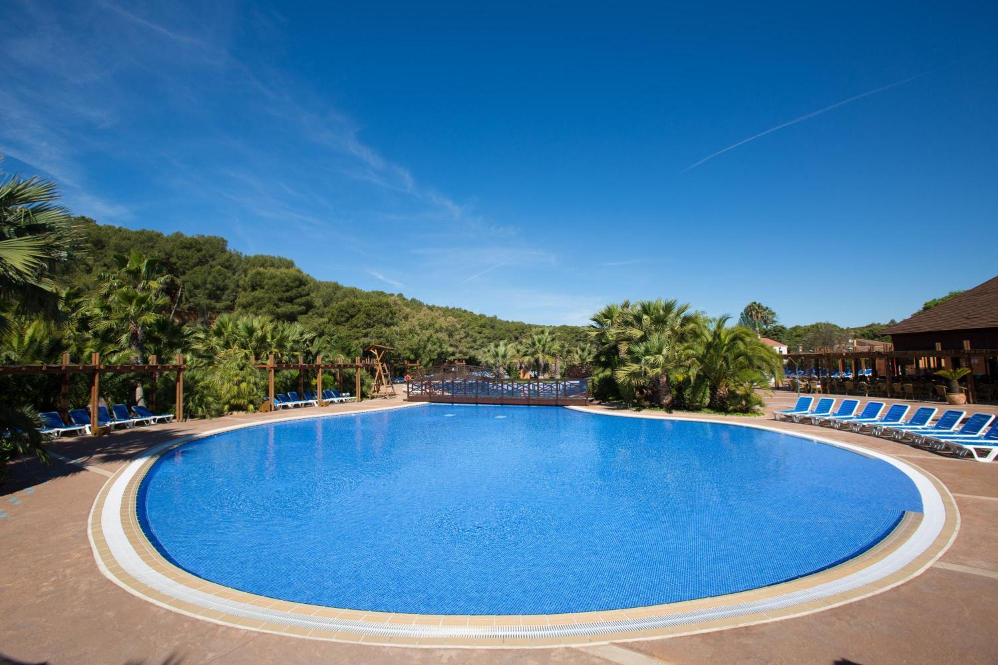 Camping Estival Torre De La Mora تاماريت المظهر الخارجي الصورة