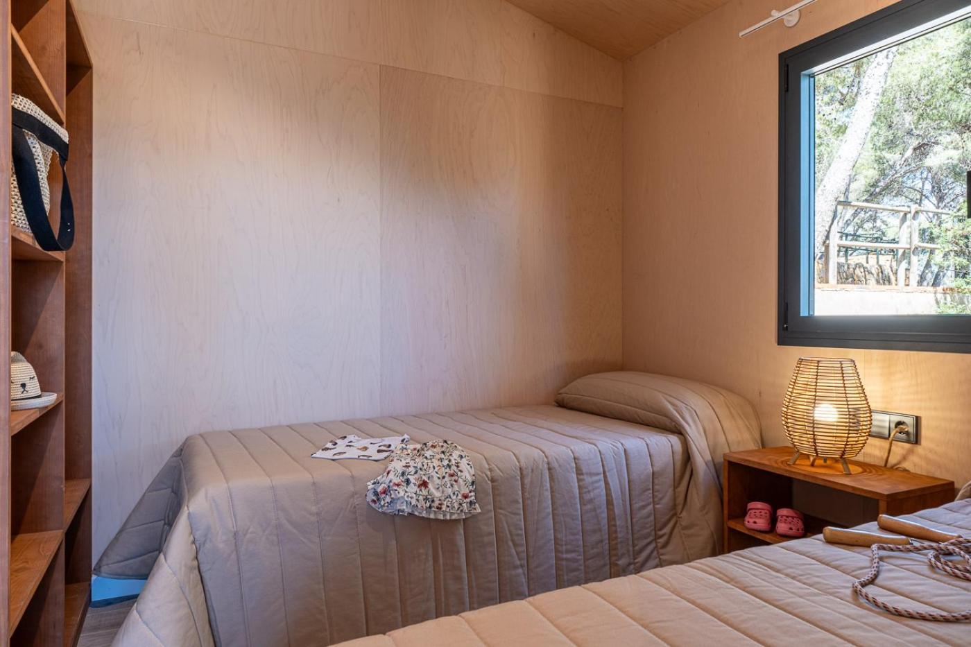 Camping Estival Torre De La Mora تاماريت المظهر الخارجي الصورة