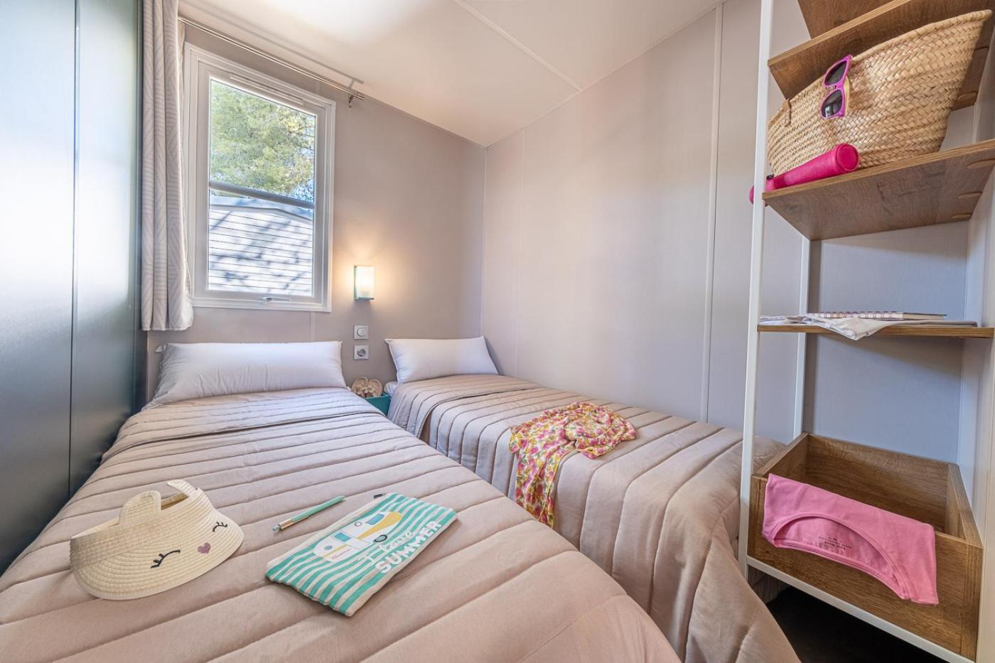 Camping Estival Torre De La Mora تاماريت المظهر الخارجي الصورة