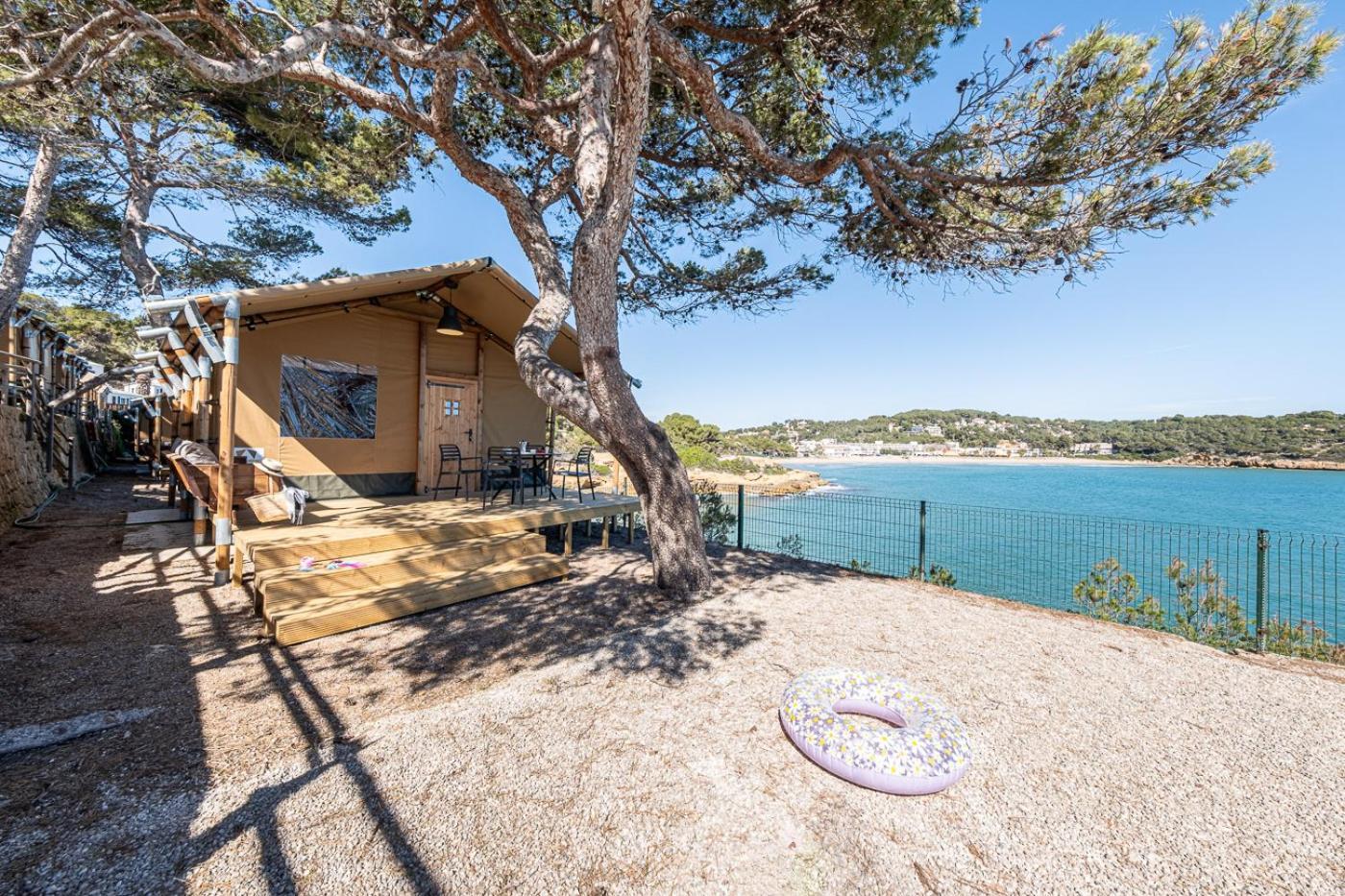 Camping Estival Torre De La Mora تاماريت المظهر الخارجي الصورة