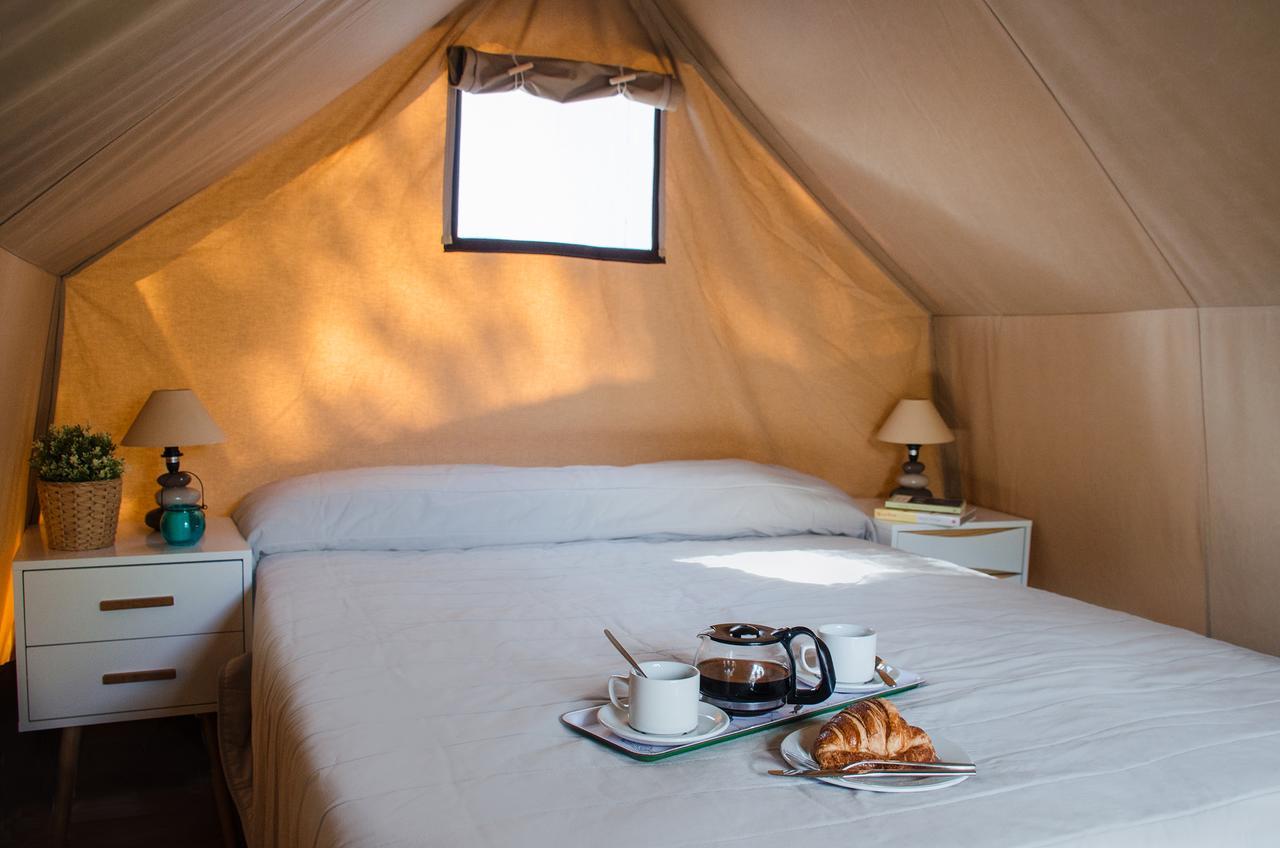 Camping Estival Torre De La Mora تاماريت المظهر الخارجي الصورة